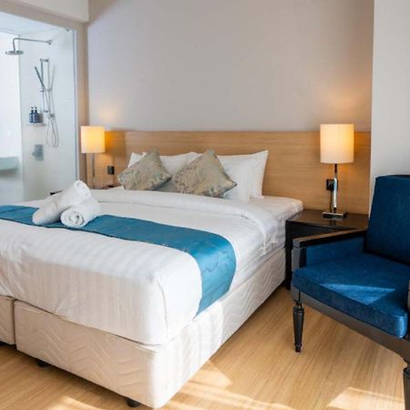 Aparthotel The Straits Melaka By Perfect Host Exterior foto