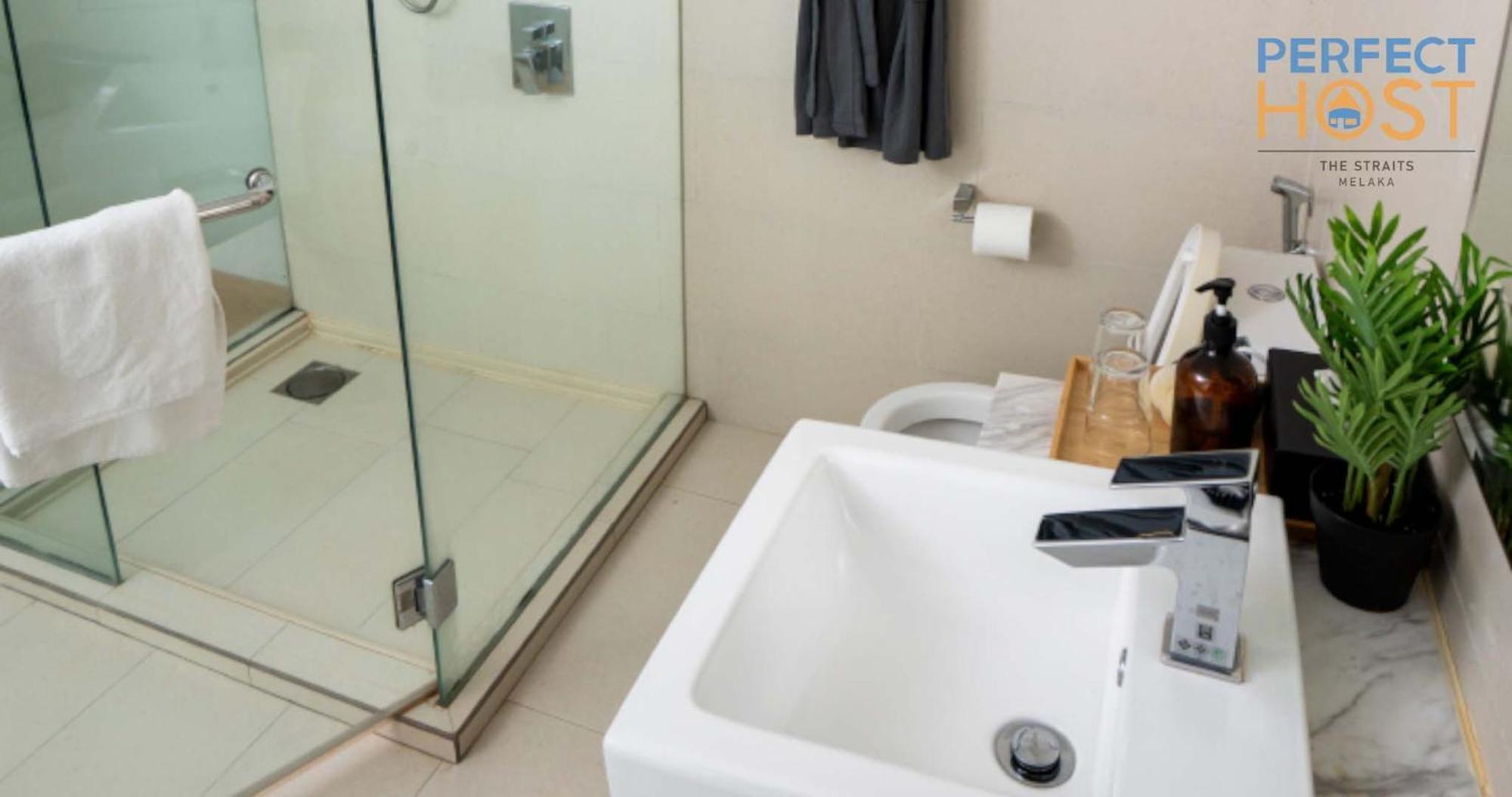Aparthotel The Straits Melaka By Perfect Host Exterior foto